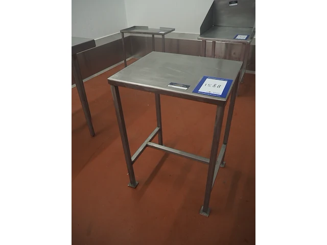 Nn table - afbeelding 2 van  4