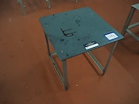 Nn table - afbeelding 1 van  4