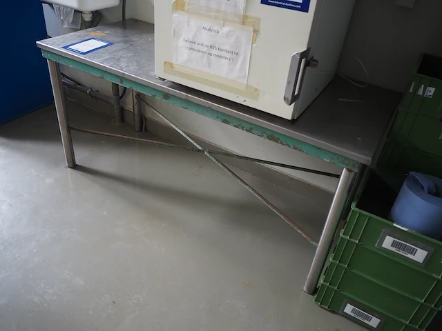 Nn table - afbeelding 2 van  2