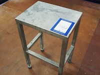 Nn table - afbeelding 1 van  4