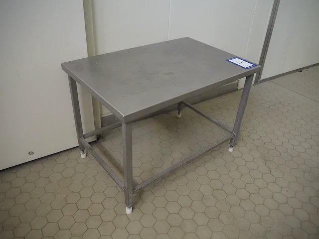 Nn table - afbeelding 1 van  3