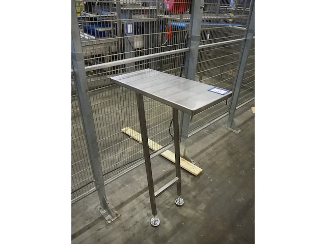 Nn table - afbeelding 1 van  3