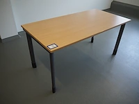 Nn table - afbeelding 1 van  2