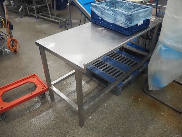 Nn table - afbeelding 2 van  3