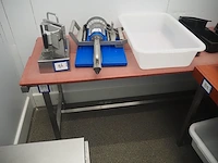 Nn table - afbeelding 1 van  4
