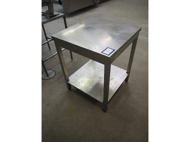 Nn table - afbeelding 1 van  5