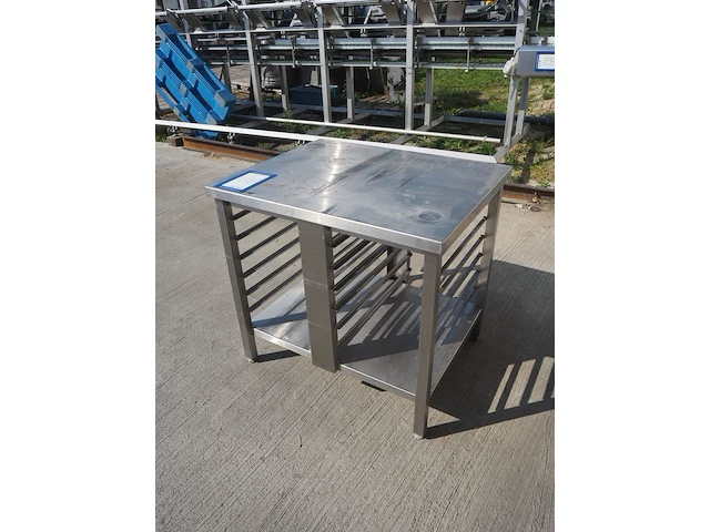 Nn table - afbeelding 1 van  5