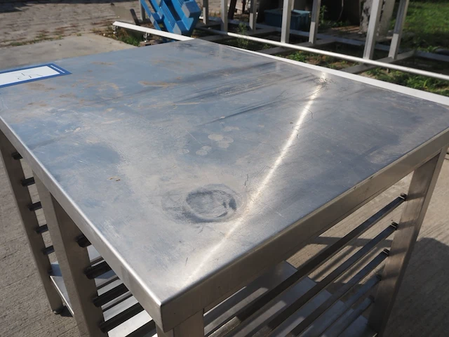 Nn table - afbeelding 3 van  5