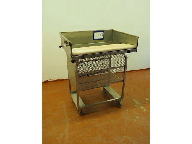 Nn table - afbeelding 2 van  6