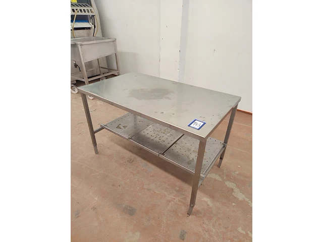 Nn table - afbeelding 1 van  6