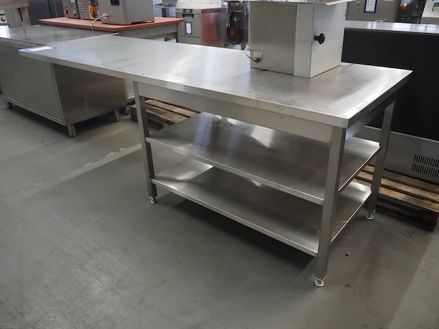 Nn table - afbeelding 2 van  4