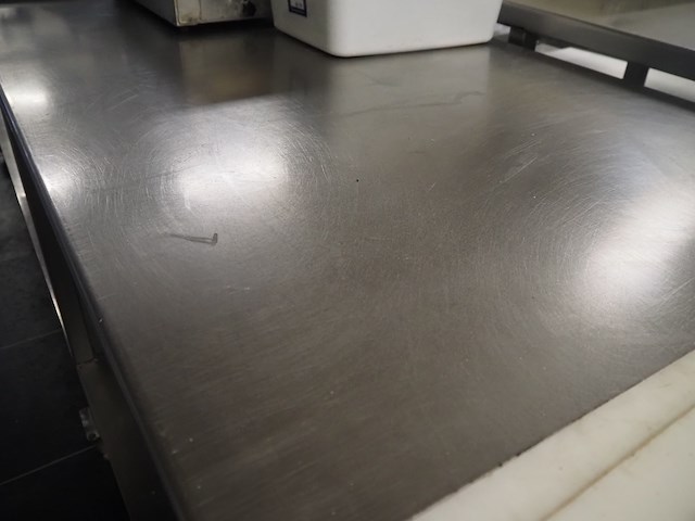 Nn table - afbeelding 3 van  4