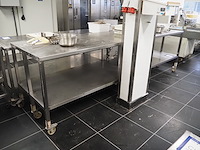 Nn table - afbeelding 2 van  4