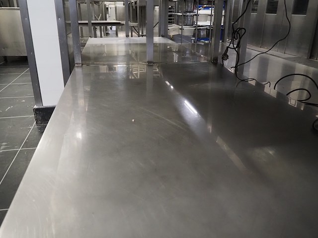 Nn table - afbeelding 3 van  4