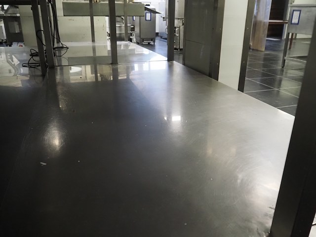 Nn table - afbeelding 4 van  4