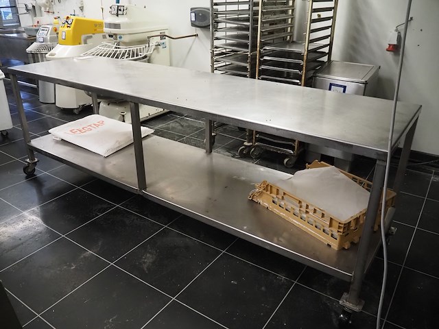 Nn table - afbeelding 2 van  5