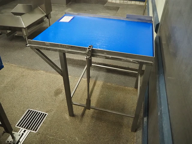 Nn table - afbeelding 3 van  4