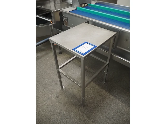 Nn table - afbeelding 1 van  2