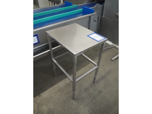 Nn table - afbeelding 1 van  2