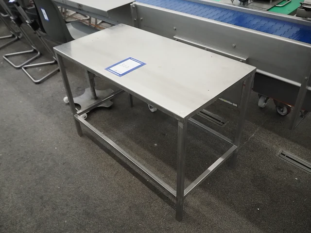 Nn table - afbeelding 1 van  2