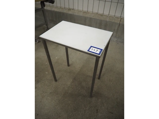 Nn table - afbeelding 1 van  5