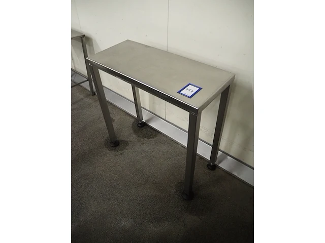 Nn table - afbeelding 1 van  4
