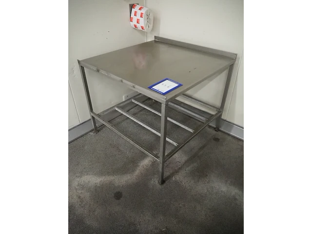 Nn table - afbeelding 1 van  5