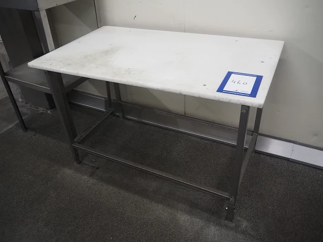 Nn table - afbeelding 1 van  3