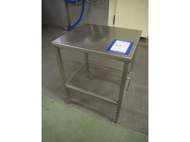 Nn table - afbeelding 1 van  4