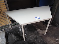 Nn table - afbeelding 2 van  2