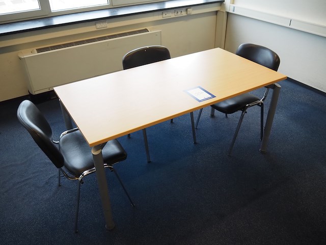 Nn table - afbeelding 1 van  6