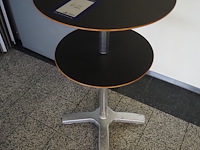 Nn table - afbeelding 1 van  4