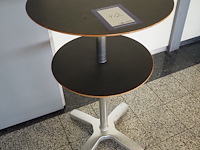 Nn table - afbeelding 2 van  4