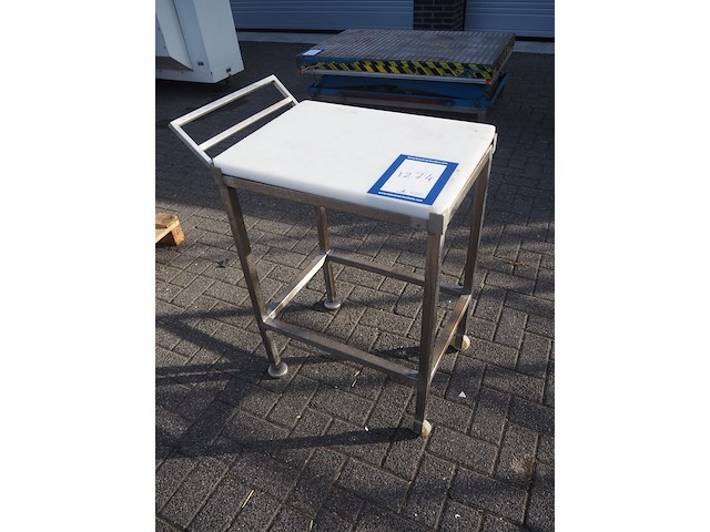 Nn table - afbeelding 1 van  6