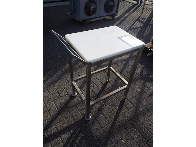 Nn table - afbeelding 2 van  6