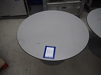 Nn table - afbeelding 3 van  4