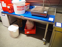 Nn table - afbeelding 1 van  4