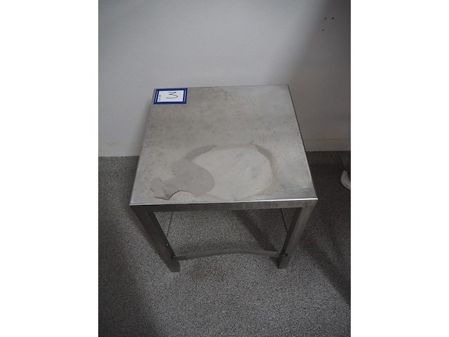 Nn table - afbeelding 3 van  4