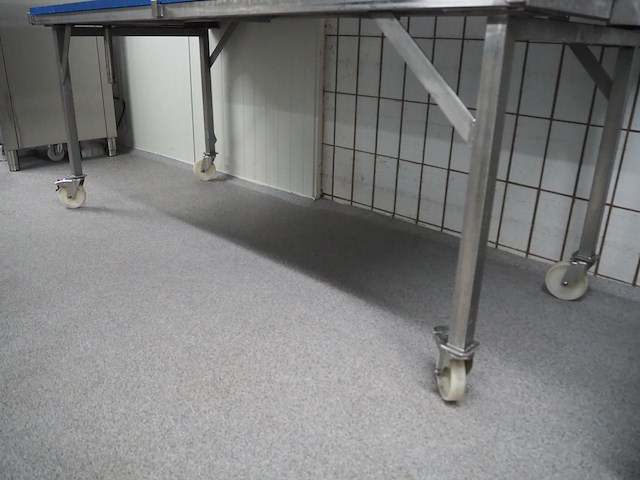 Nn table - afbeelding 4 van  4