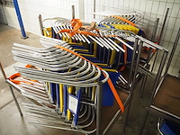 Nn tables and chairs - afbeelding 5 van  5