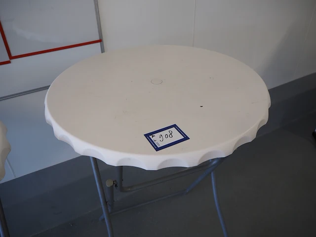 Nn tables - afbeelding 5 van  5