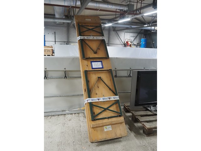 Nn tables - afbeelding 1 van  4