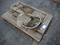 Nn tail pin puller - afbeelding 1 van  4