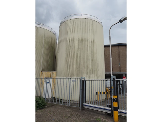 Nn tank - afbeelding 4 van  10