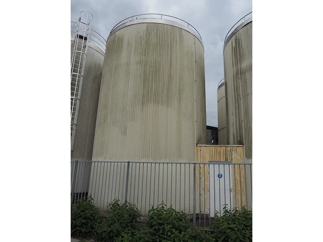 Nn tank - afbeelding 1 van  10
