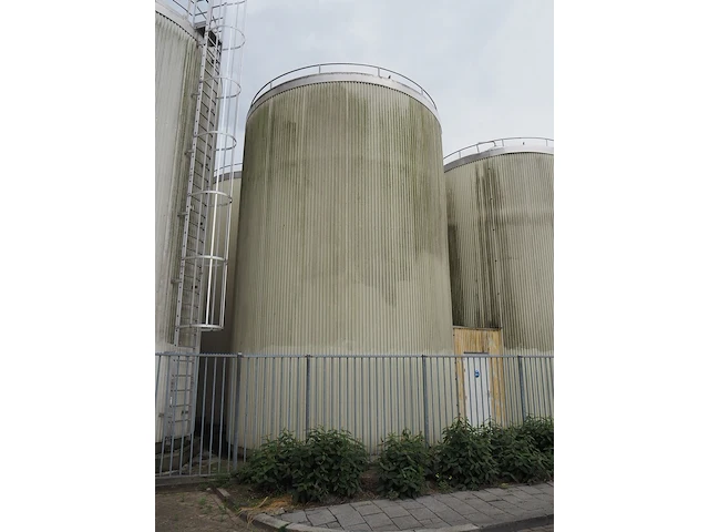 Nn tank - afbeelding 3 van  10