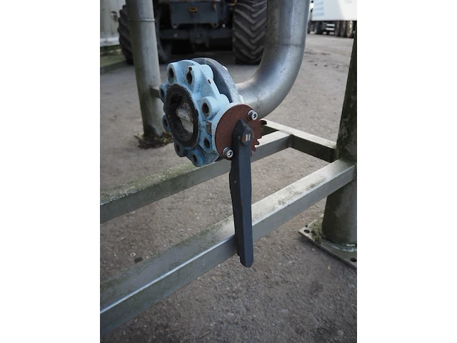 Nn tank - afbeelding 8 van  8