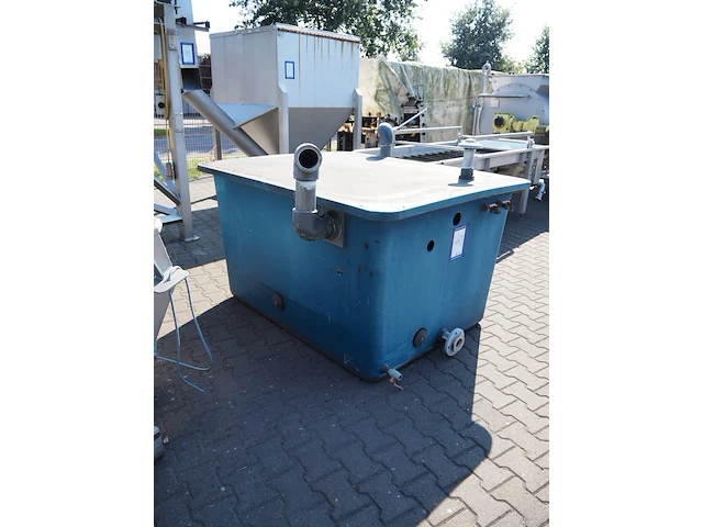 Nn tank - afbeelding 2 van  8