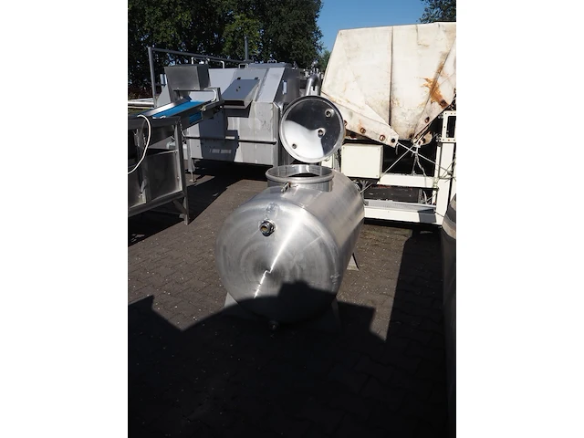 Nn tank - afbeelding 3 van  8