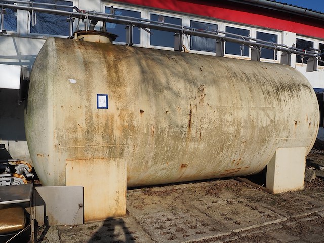 Nn tank - afbeelding 1 van  7